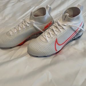 Mercurial Nike superfly girls cleats